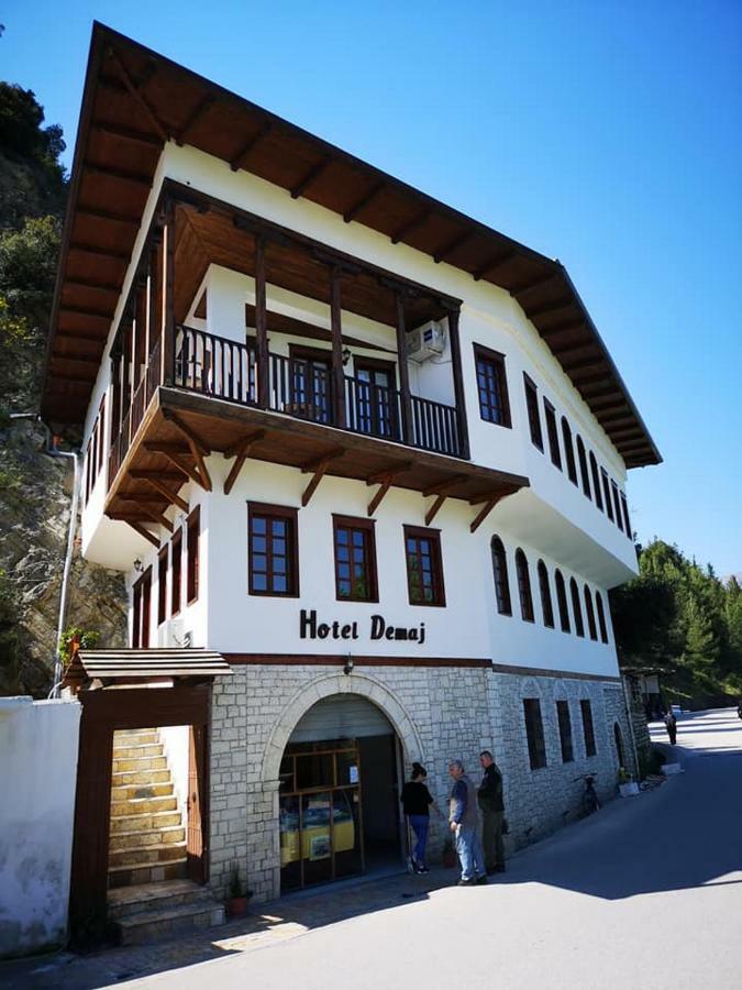 Hotel Demaj Berat Eksteriør billede